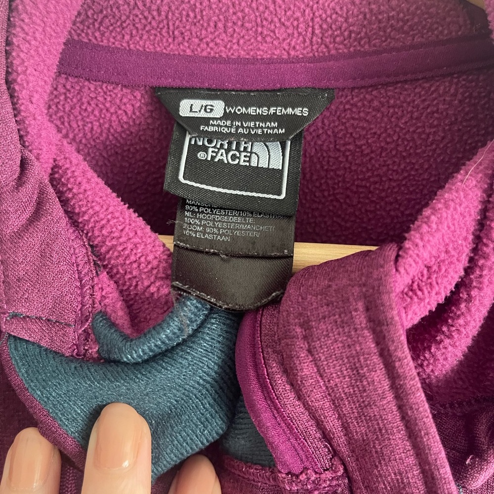 Purple-Maroon-Magenta Full-Zip The North Face Jacket - Picture 4 of 8
